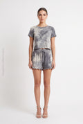Conjunto de Camiseta y Pantalón Corto Tie-Dye con Bordes Ondulados DAZY